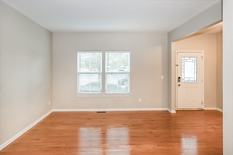 Building Photo - 4825 Breden St