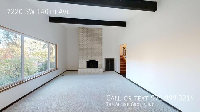 Building Photo - 7220 SW 140th Ave