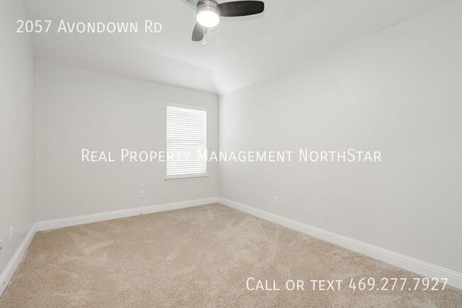 Building Photo - 2057 Avondown Rd