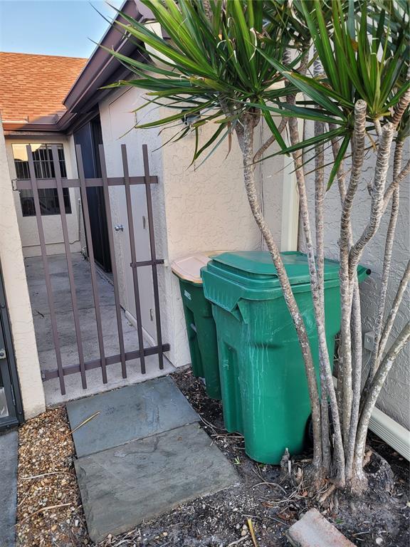 Building Photo - 13100 S McCall Rd