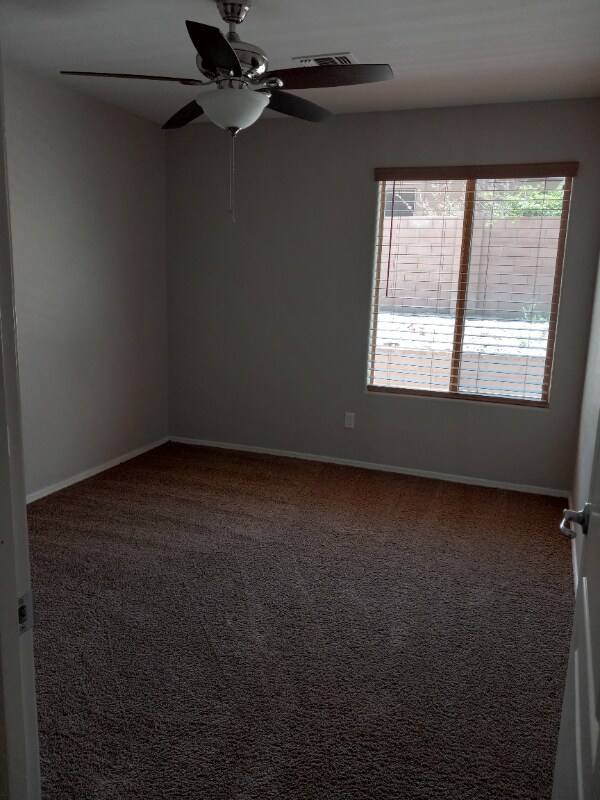 Building Photo - 1 S Golden Sunrise Pl