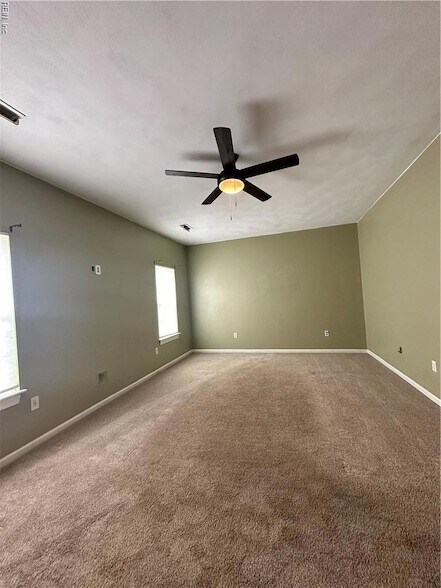 Building Photo - 4447 Rivermill Ct