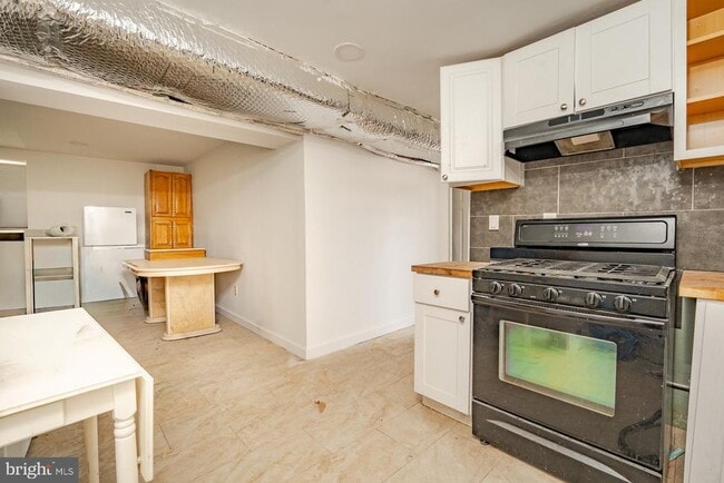 Building Photo - 3809 Ventnor Ave