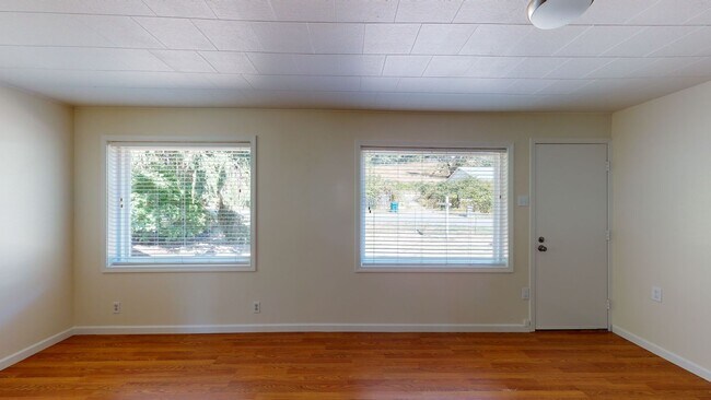 Building Photo - May Valley Road business opportunity available - 2 bedroom 1 bath home with carport & office and ...