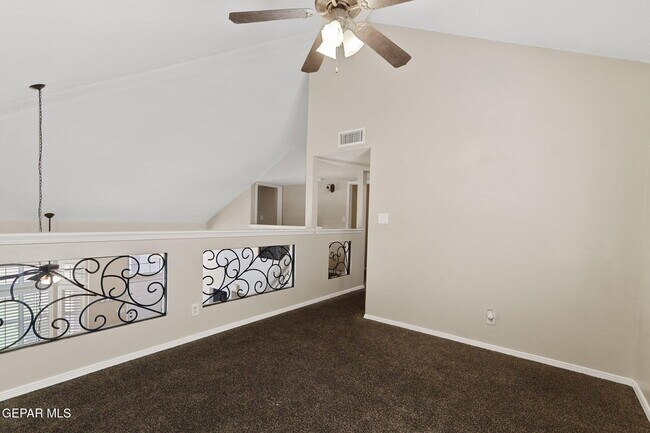 Building Photo - 527 Longleaf Pl