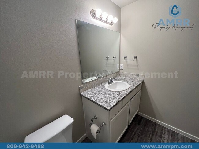 Building Photo - Incredible 3 Bedroom in North Lubbock!