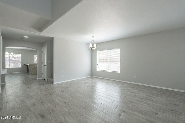 Building Photo - 6326 W El Cortez Pl