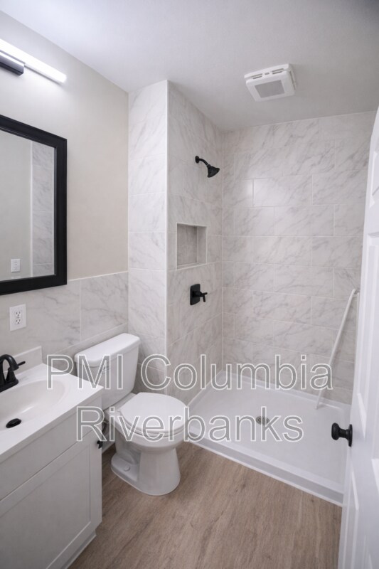 Building Photo - 506 N Line St