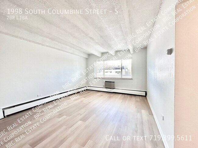 Building Photo - 1998 S Columbine St