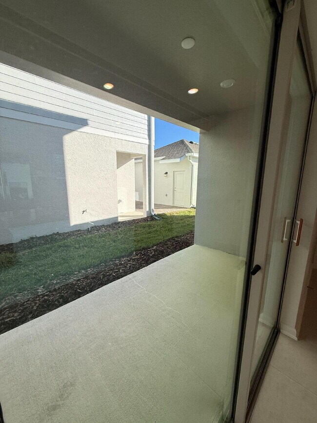 Building Photo - 6080 Zen Wy