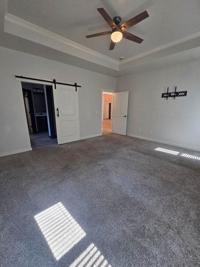 Building Photo - Welcome Home!