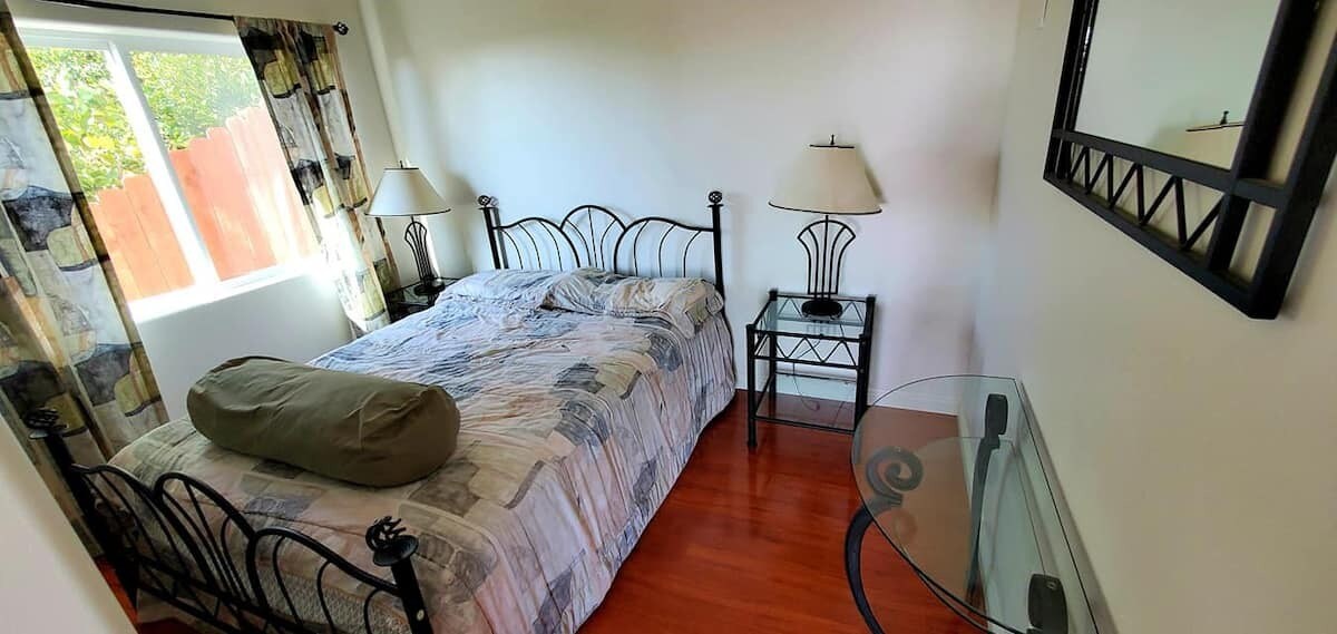 Bedroom 2 - 3306 Lloyd St