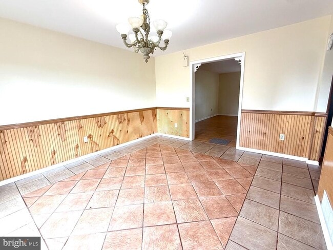 Building Photo - 402 Kiamensi Rd