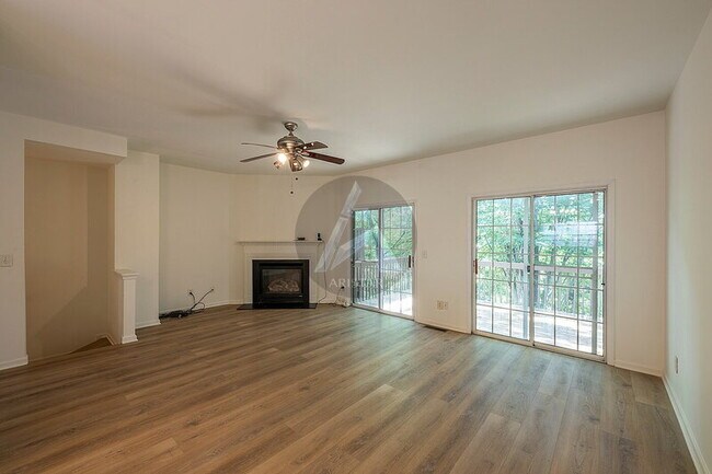 Building Photo - 1440 Dolcetto Trce