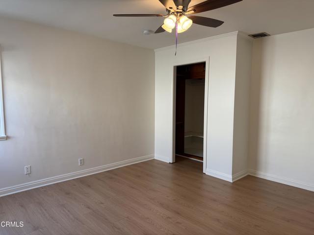 Building Photo - 5928 Rowland Ave