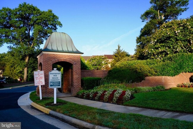 Building Photo - 6510 Castine Ln