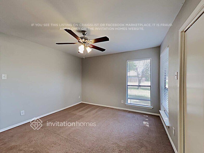 Building Photo - 3357 Canyon Valley Trail