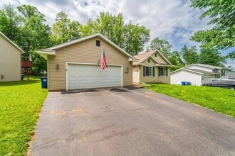 Building Photo - 6615 Cavin Dr