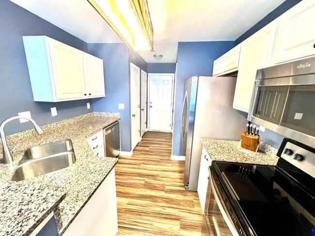 Building Photo - Great Home in Eagle Cove Hanahan Schools