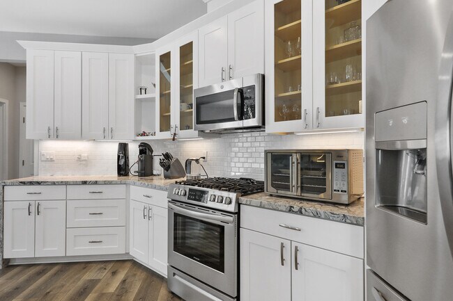 Building Photo - 79575 Camelback Dr