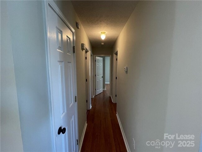 Building Photo - 2474 Oak Valley Ln