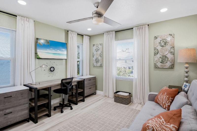 Building Photo - 17729 1st St E