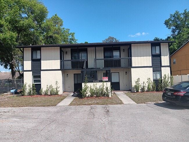 Building Photo - 2541 Myrtle Ave