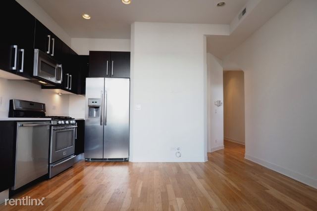 Building Photo - 1 br, 1 bath Condo - 1919 W Armitage Ave