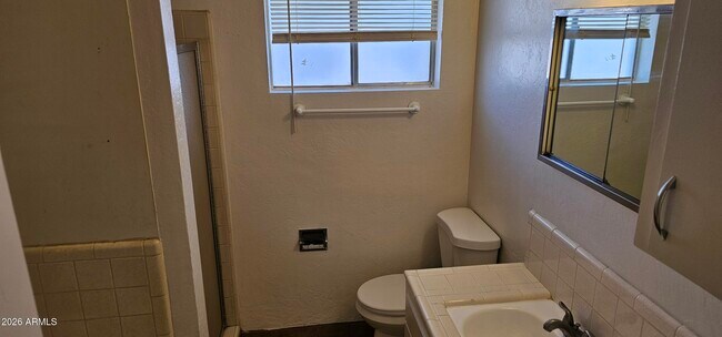 Building Photo - 110 S Allen