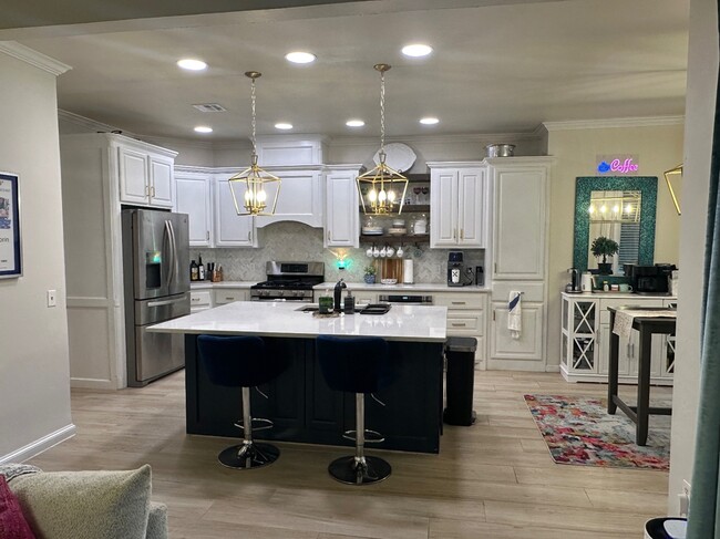 Building Photo - 18208 Auburn Meadows Dr