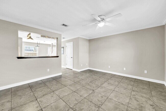 Building Photo - 1856 Shay-Lin Ct