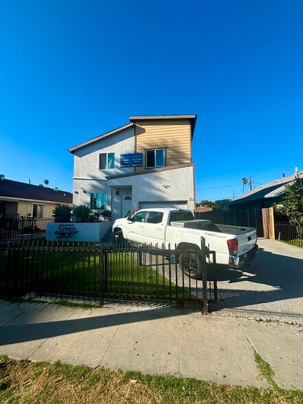 Primary Photo - 155 W 77th St