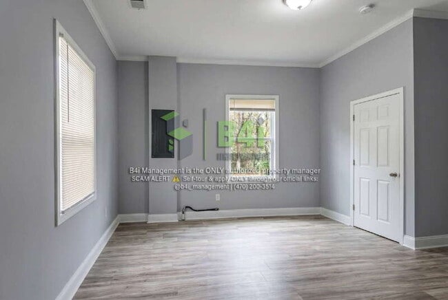 Building Photo - 705 Barnesville St