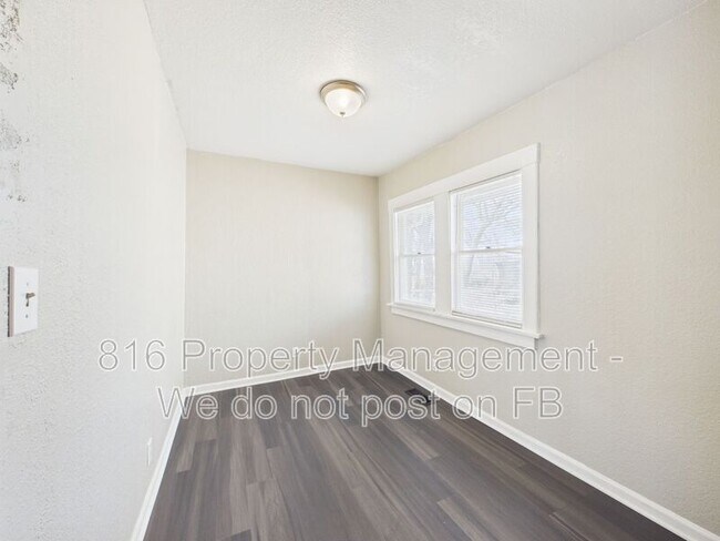 Building Photo - 5710 Askew Ave