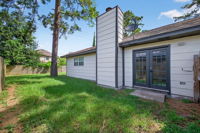 Building Photo - 4911 Maurita Dr