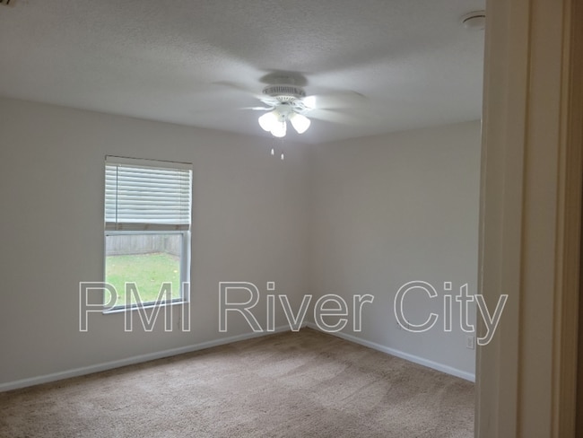 Building Photo - 1390 Old Middleburg Rd N