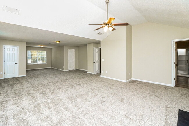 Building Photo - 4631 Glider Cir