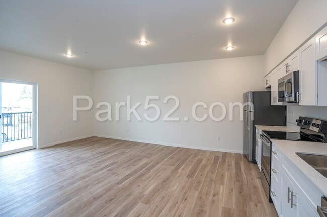 Building Photo - 4546 S Junett St
