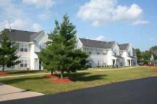 Building Photo - Green Meadows Apartments