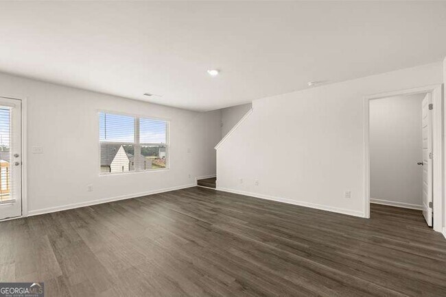Building Photo - 284 Coastal Dr