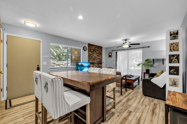 Building Photo - 2025 Canyons Resort Dr