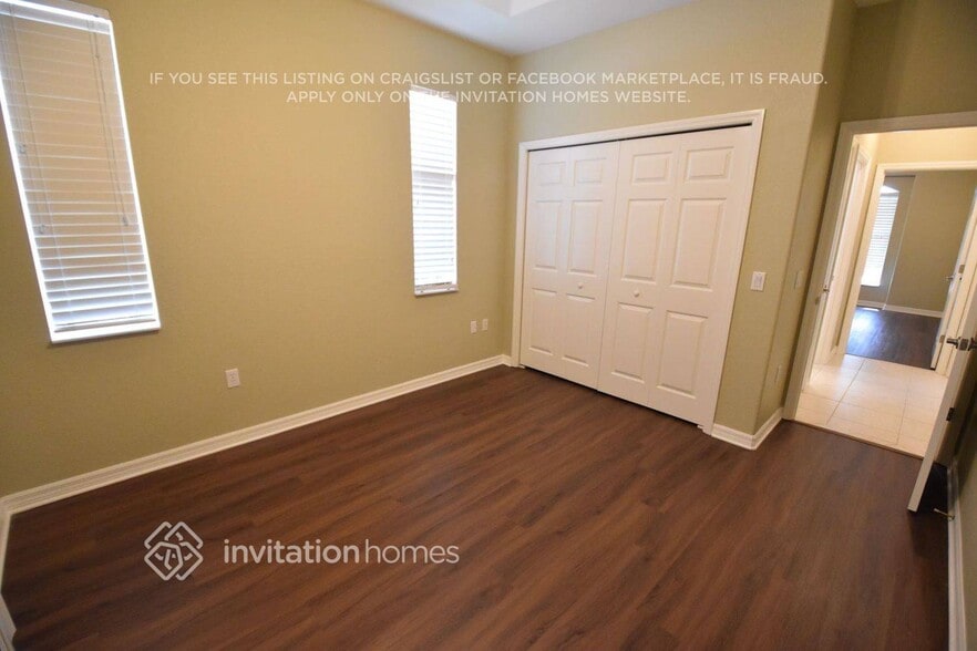 Building Photo - 456 San Ambrosio St