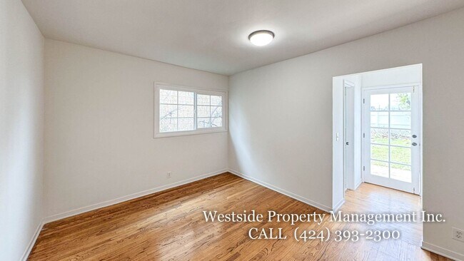 Building Photo - 437 N Swarthmore Ave