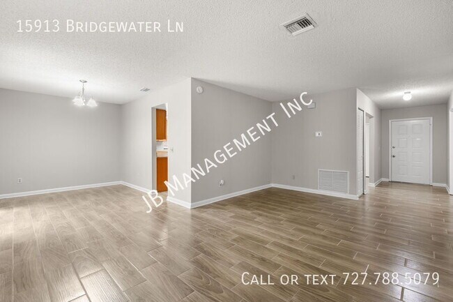 Building Photo - 15913 Bridgewater Ln