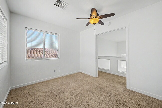 Building Photo - 28433 N 47th St