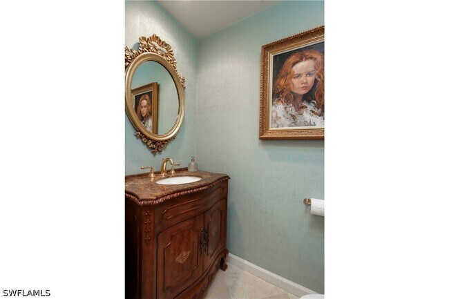 Building Photo - 8787 Bay Colony Dr