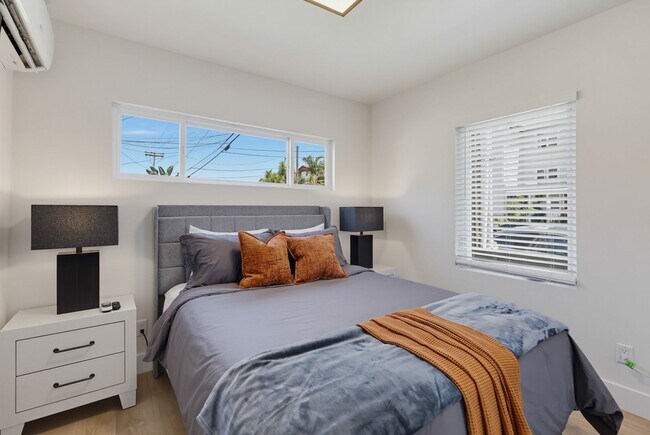 Building Photo - 426-426 Arbor Dr