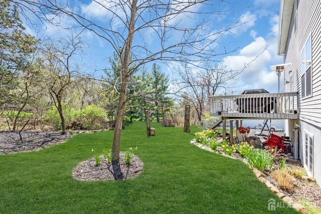 Building Photo - 108 Miller Ave