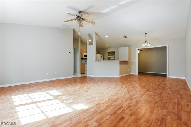 Building Photo - 1528 Haffenberg Ave