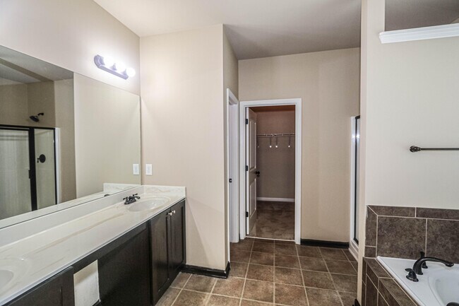 Building Photo - 1357 Highwoods Pass